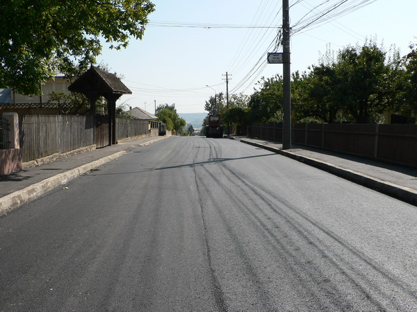 asternere strat uzura 7.jpg